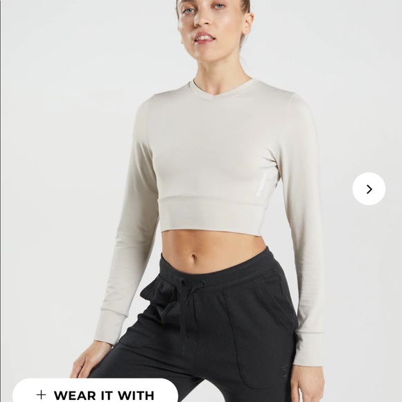 Gymshark Top - Picture 2 of 5